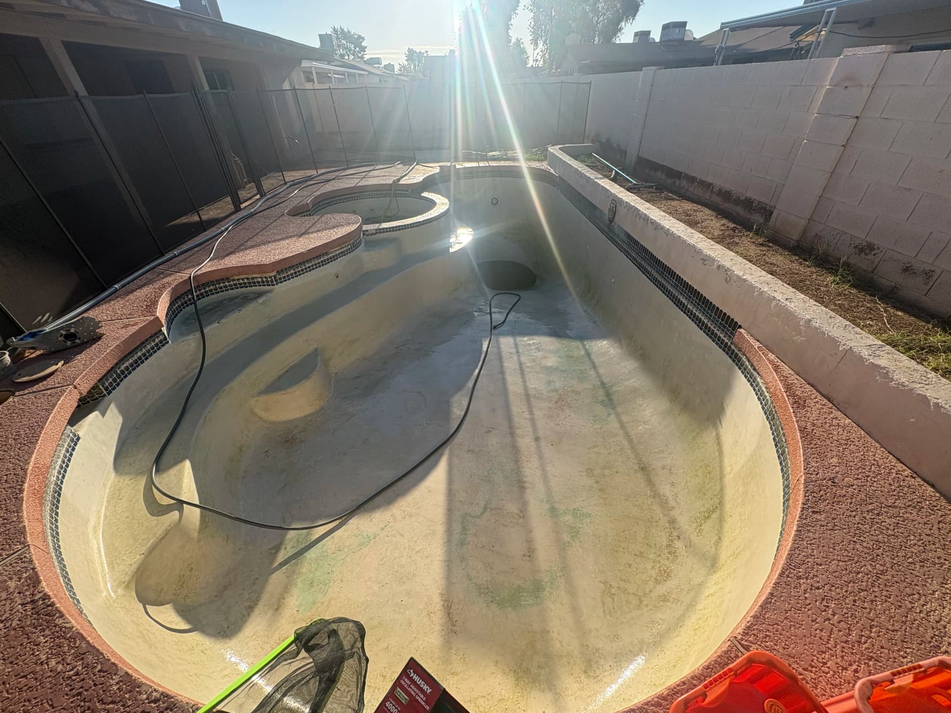 Gallery photos for Arizona Green Pool Drain and Cleanup Done Right: Image #4