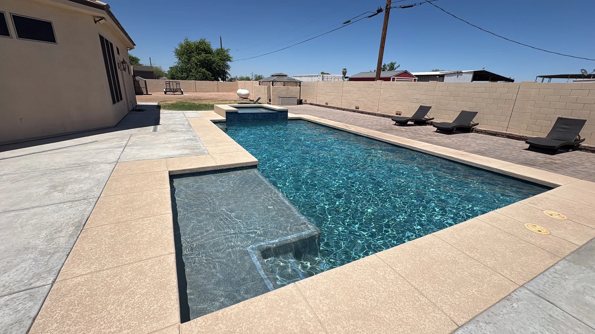 Gallery photos for Arizona Pool Waterline Tile Cleaned the Right Way: Image #2