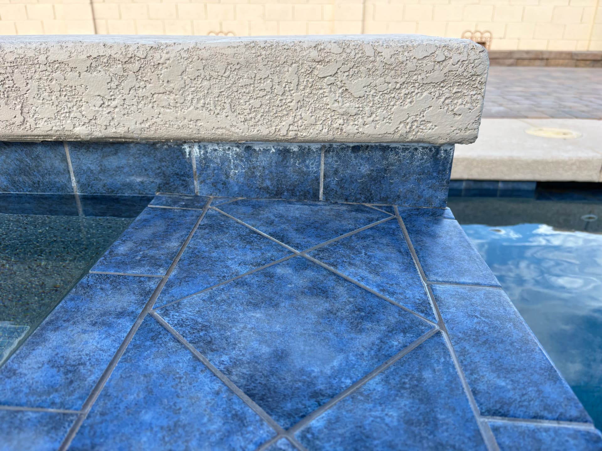 Gallery photos for Arizona Pool Waterline Tile Cleaned the Right Way: Image #1