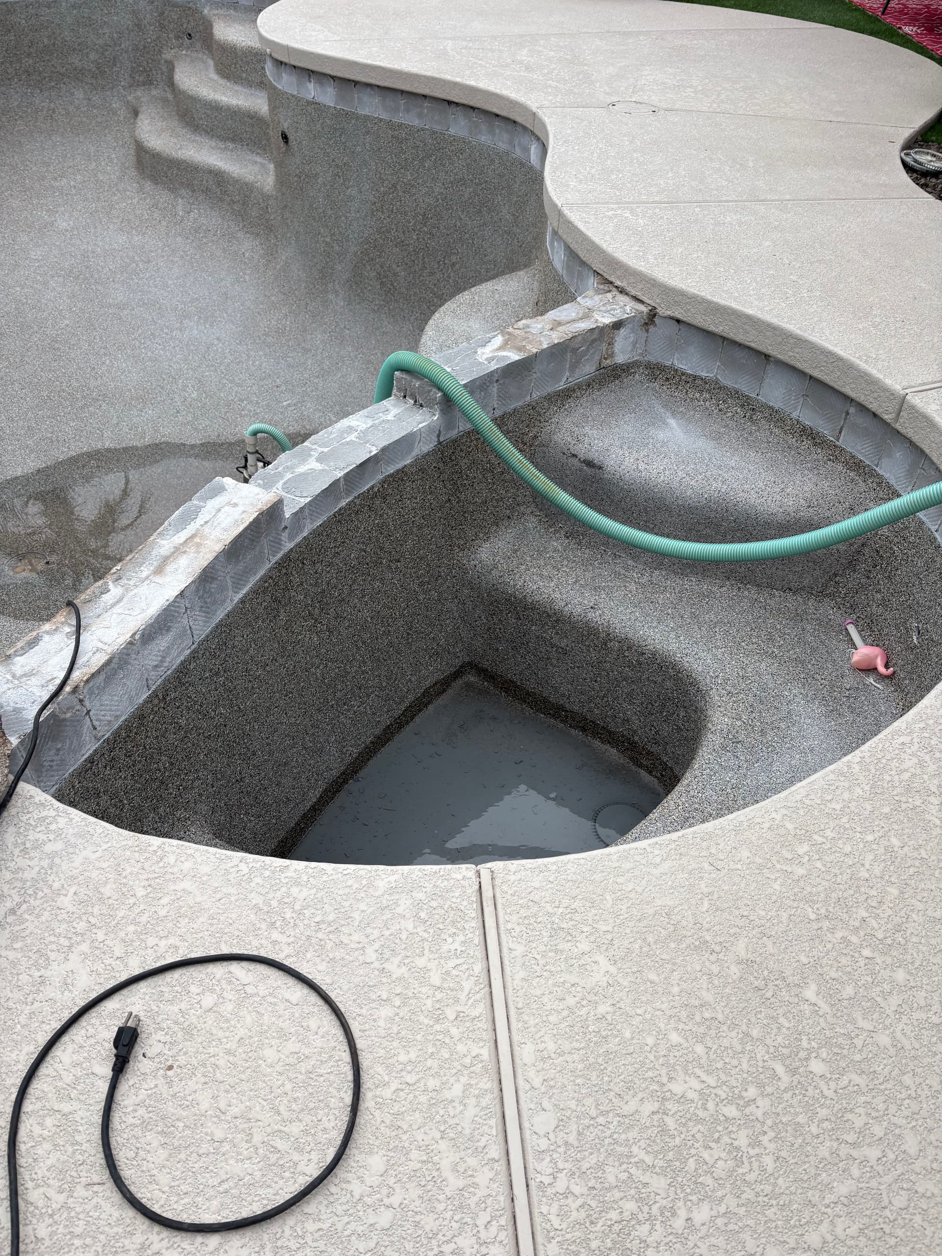 Pool Makeover with Travertine in Arizona